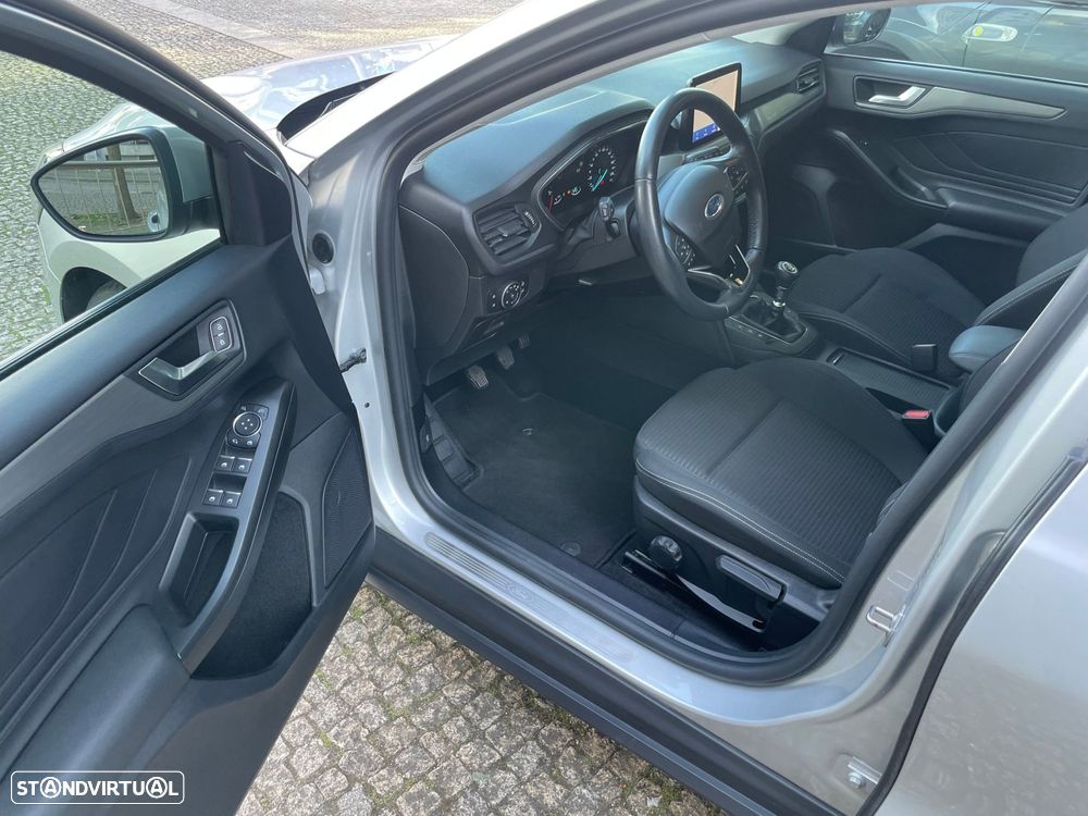 Ford Focus SW 1.5 TDCi EcoBlue Titanium - 5