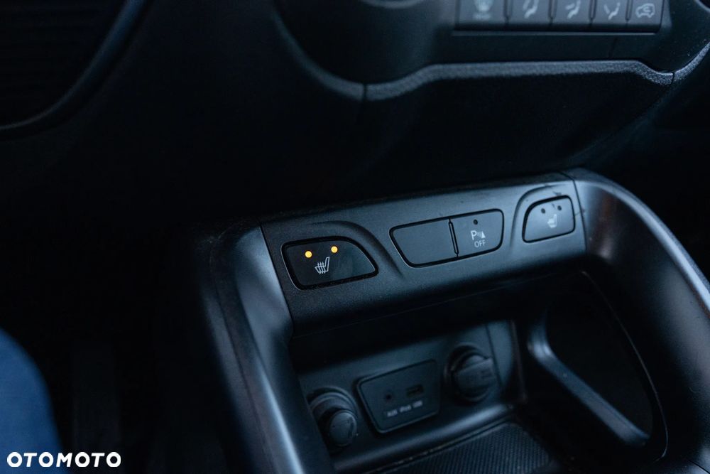 Hyundai ix35 1.6 2WD blue Style - 20