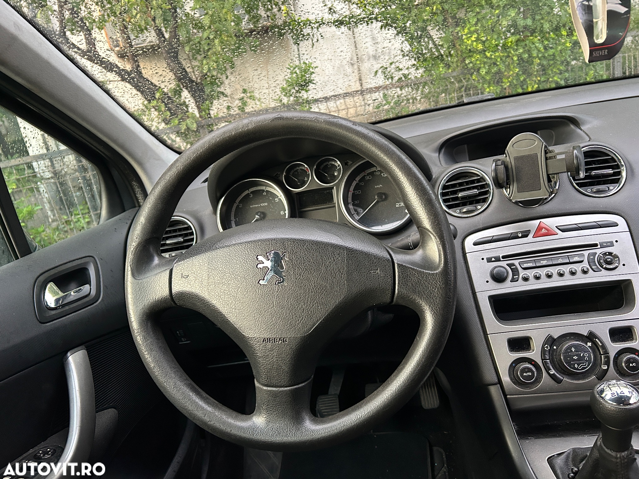 Peugeot 308 1.6E Premium Pack - 7