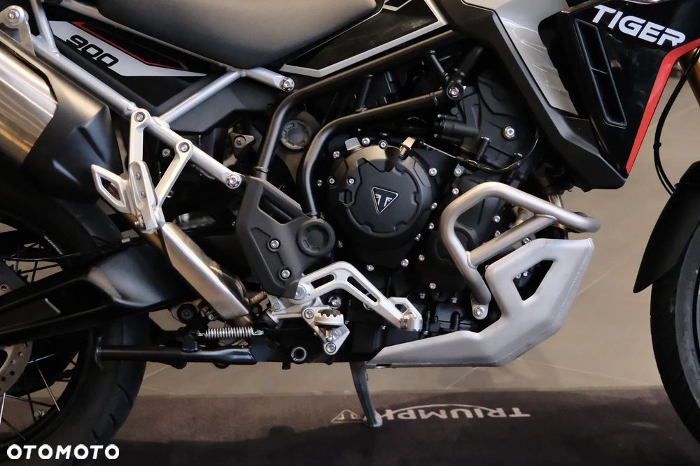 Triumph Tiger - 5