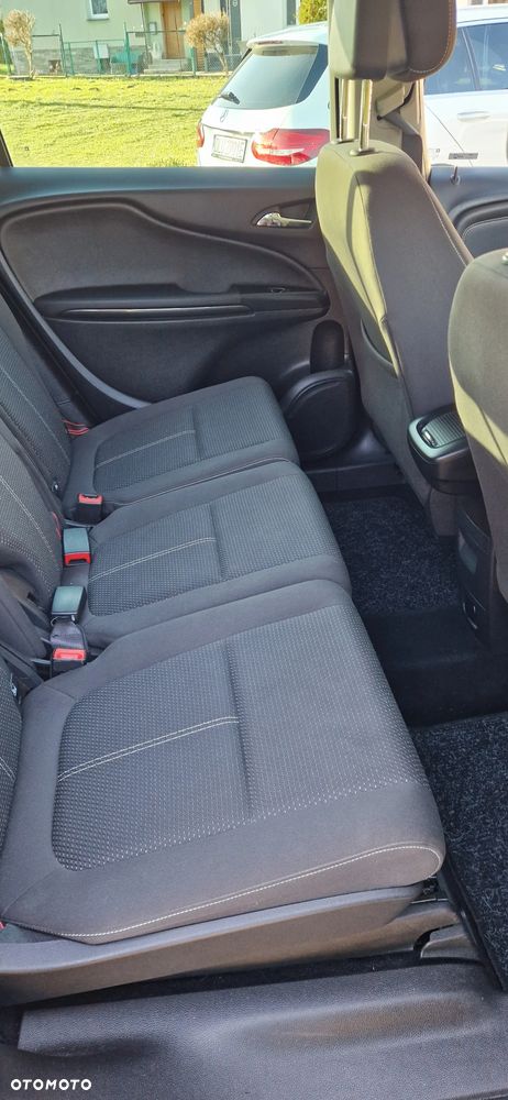 Opel Zafira - 33