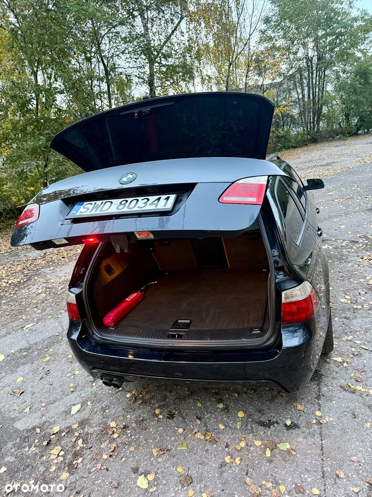 BMW Seria 5 525i - 17