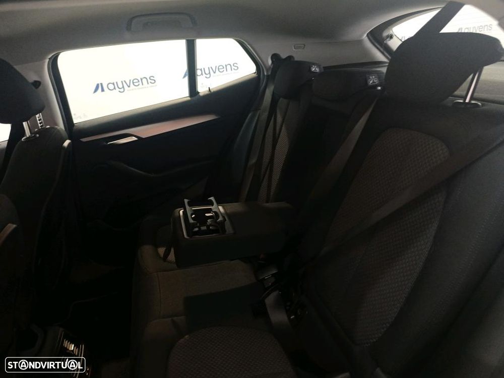 BMW X2 25 e xDrive Advantage - 9