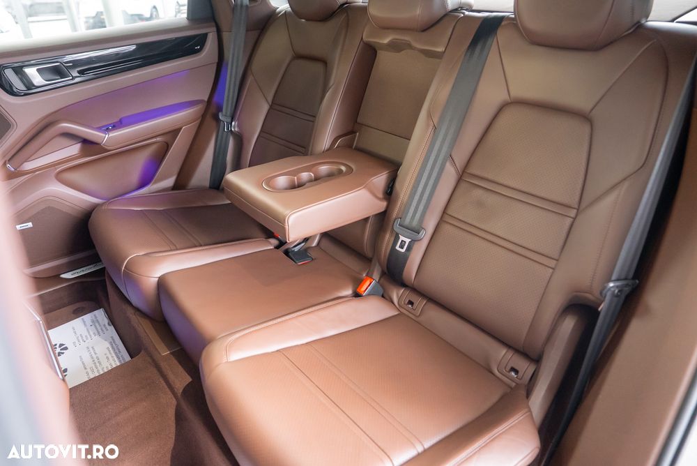 Porsche Cayenne Coupe E-Hybrid Tiptronic S - 30