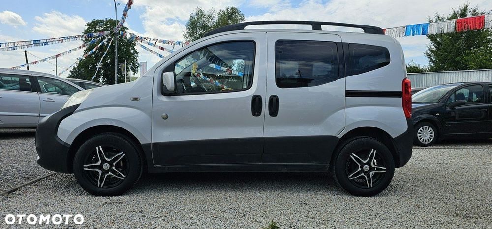 Peugeot Bipper Tepee HDi 75 Outdoor - 32