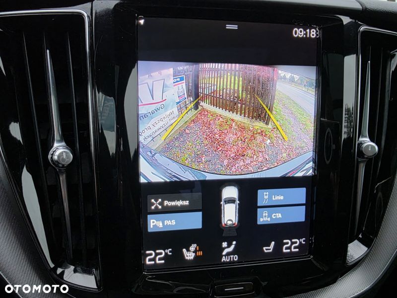 Volvo XC 60 B5 D AWD Geartronic RDesign - 22