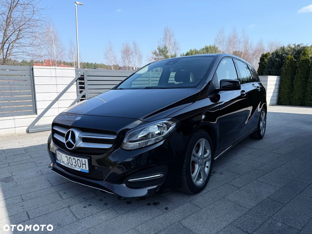 Mercedes-Benz Klasa B 200 d 7G-DCT Edition - 3