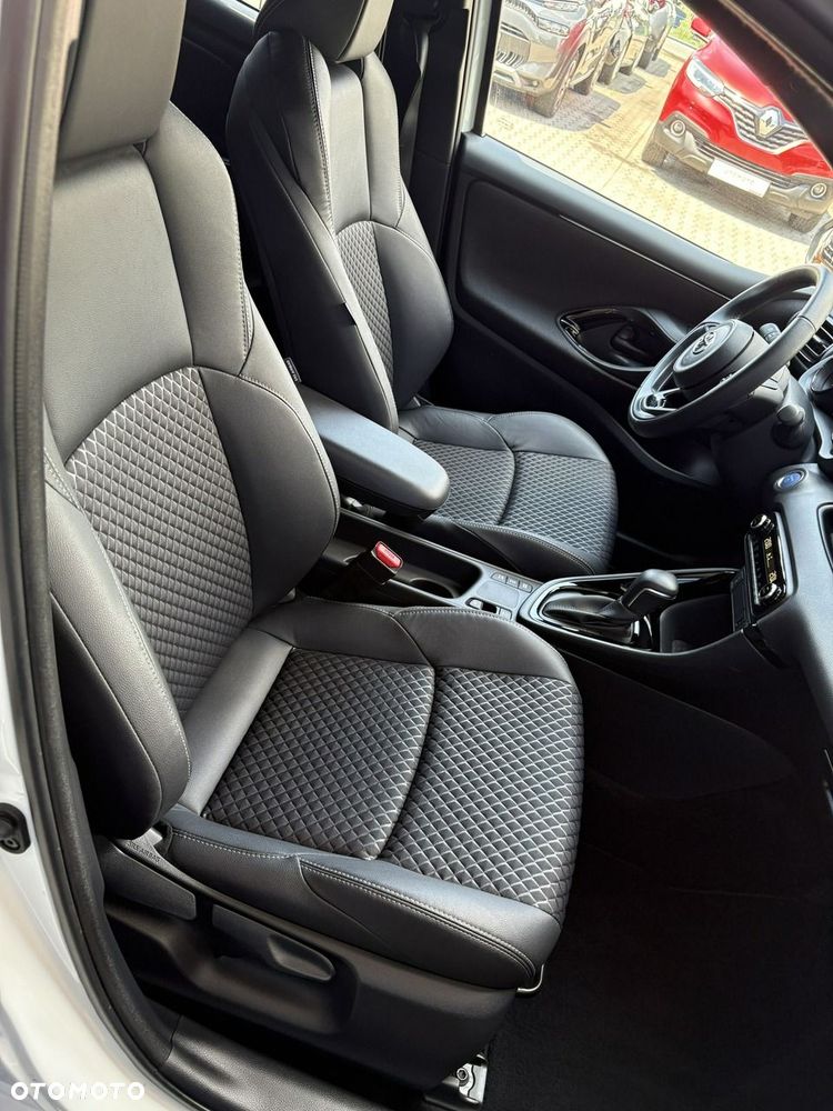 Toyota Yaris - 20