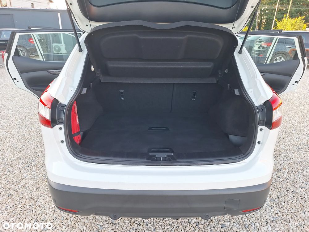 Nissan Qashqai 1.2 DIG-T Xtronic TEKNA - 31