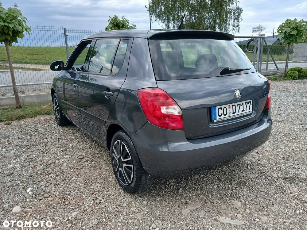Skoda Fabia - 6