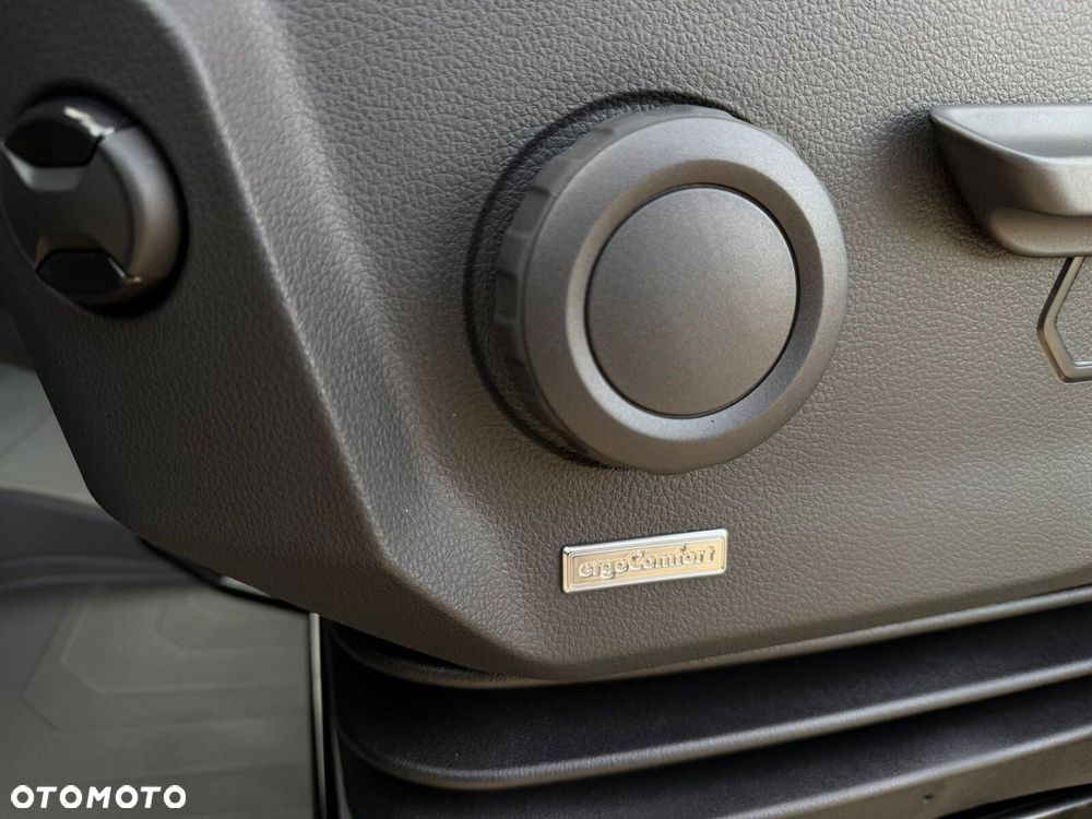 Volkswagen Crafter 35 2.0 TDI L4H3 4490 140 KM - 18