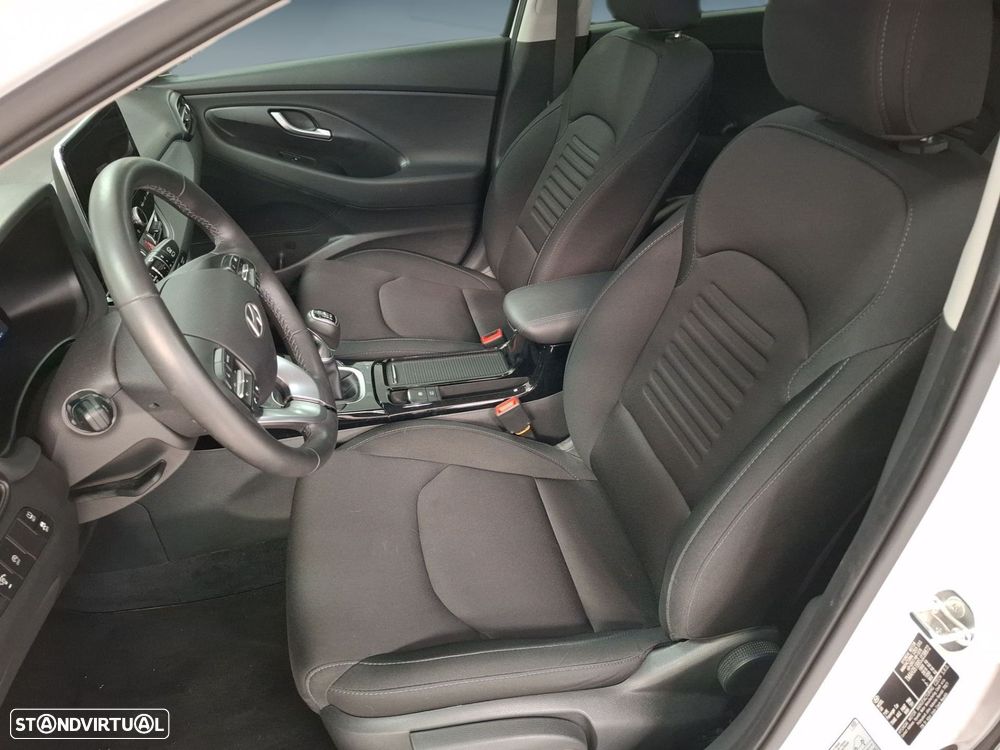 Hyundai i30 1.0 T-GDI Style Plus - 11