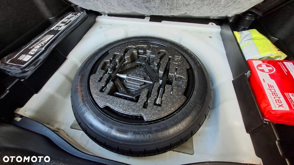 Kia Ceed 1.6 T-GDI GT-Track - 13
