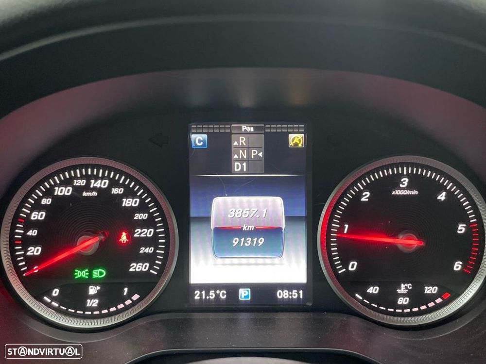 Mercedes-Benz C 200 d Avantgarde Aut. — fotografia 3