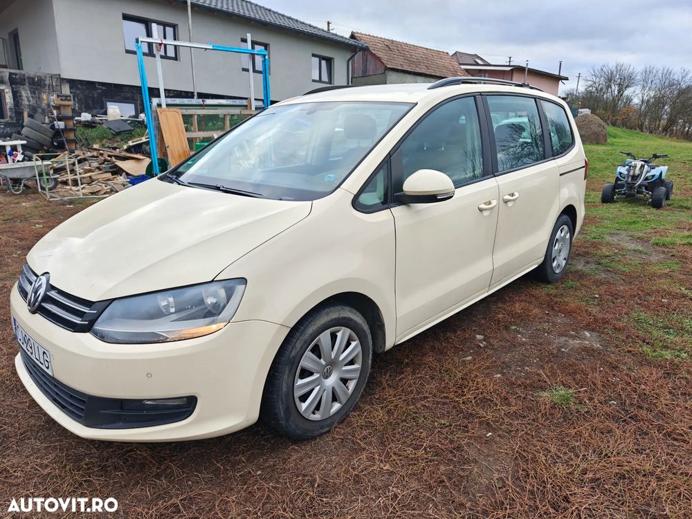 Volkswagen Sharan 2.0 TDI DSG (BlueMotion Technology) Trendline - 3