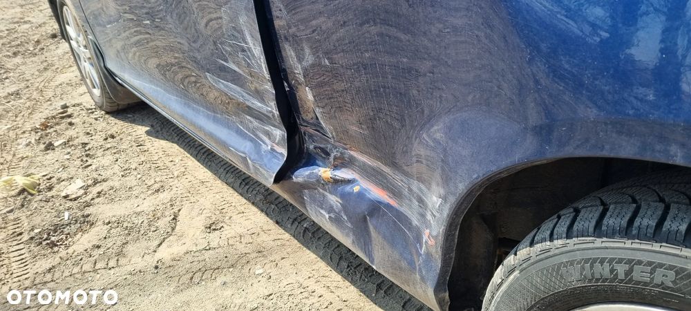 Honda Civic 1.6i ES - 5