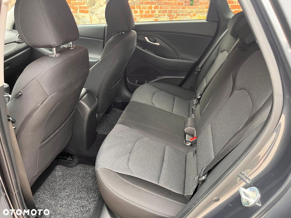 Hyundai i30 1.0 T-GDI 48V-Hybrid Connect & Go - 7