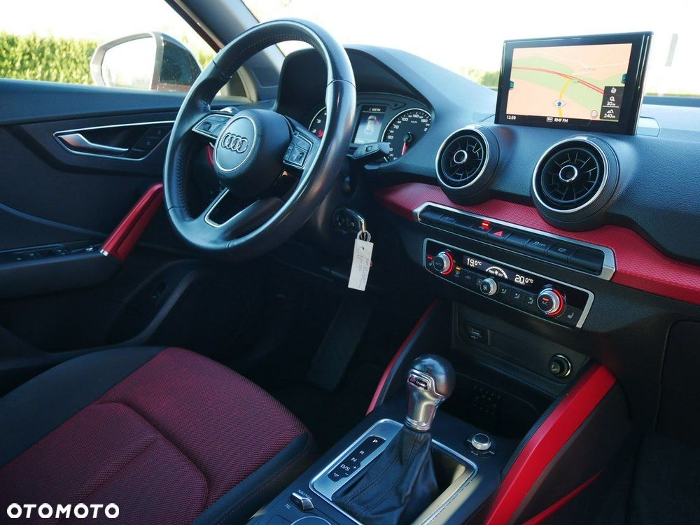 Audi Q2 35 TFSI Sport S tronic - 24