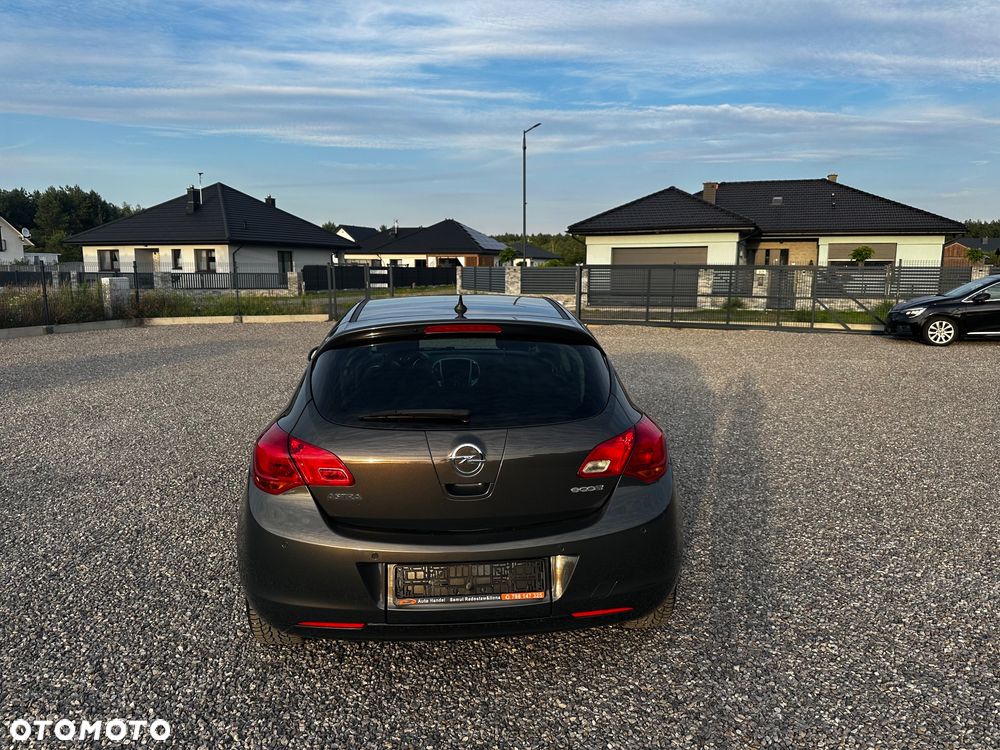 Opel Astra 1.4 Turbo ENERGY - 23