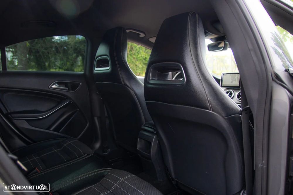 Mercedes-Benz CLA 220 CDI Urban Aut. - 60