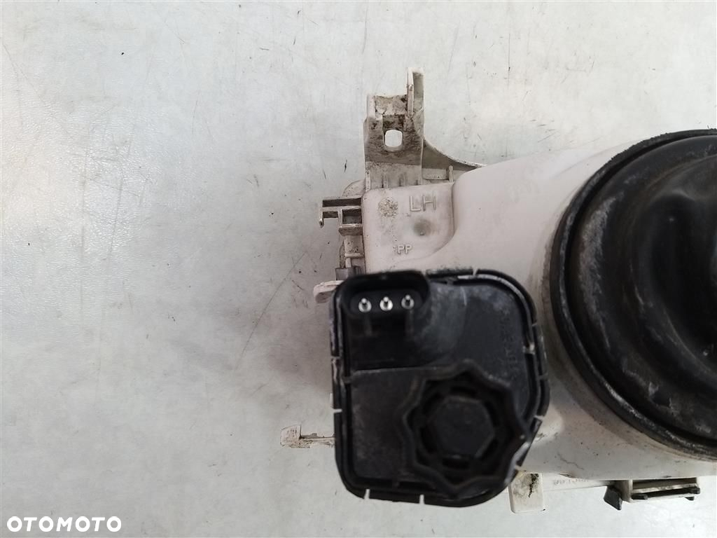 Reflektor lampa przód lewa Opel Astra I F 1994-2002 CARELLO - 4