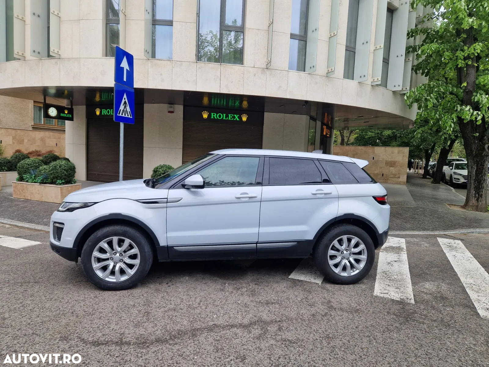 Land Rover Range Rover Evoque - 2