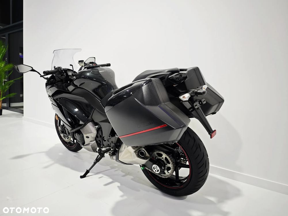 Kawasaki Ninja 1000 SX - 19
