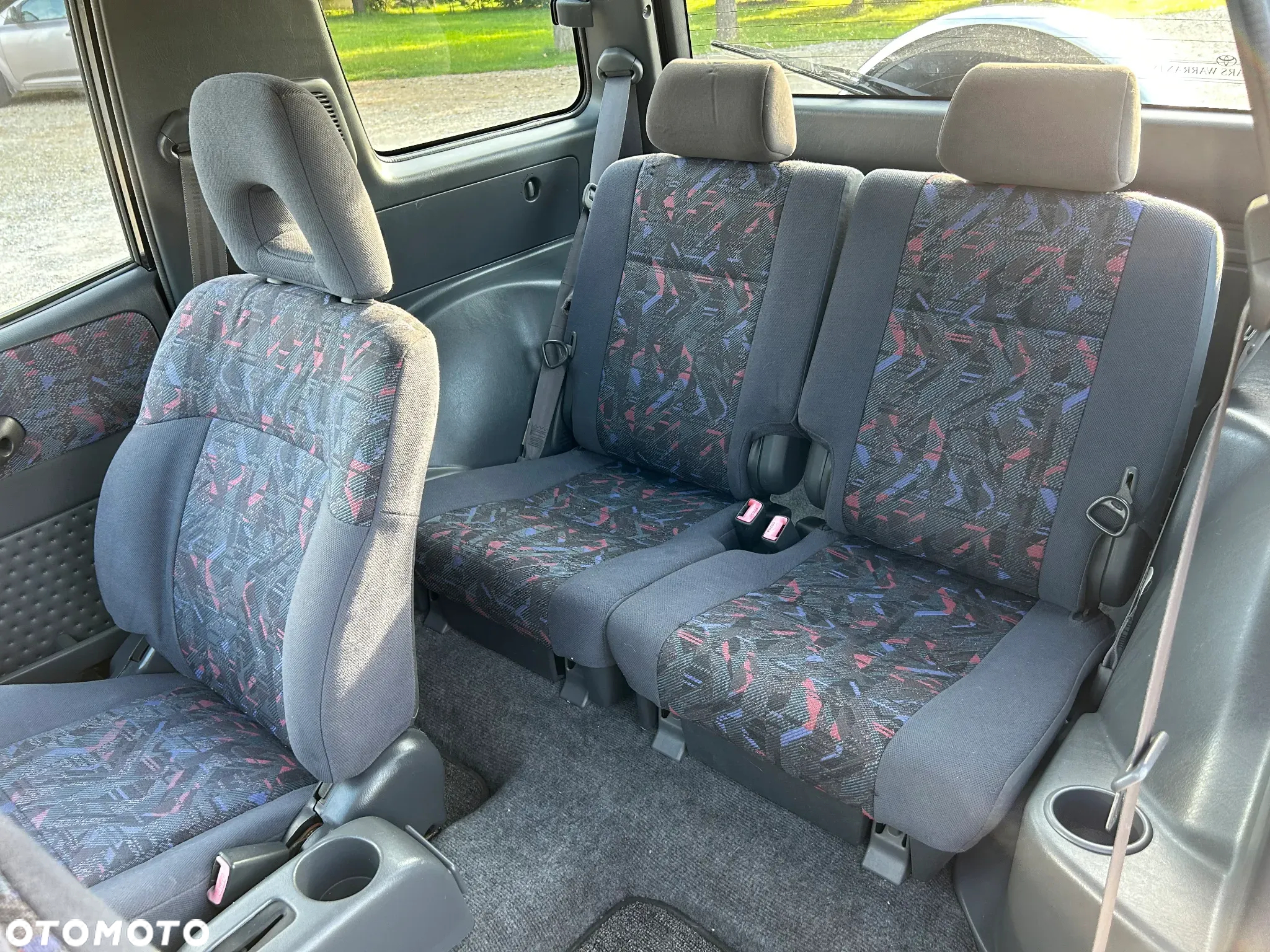 Toyota RAV4 - 18