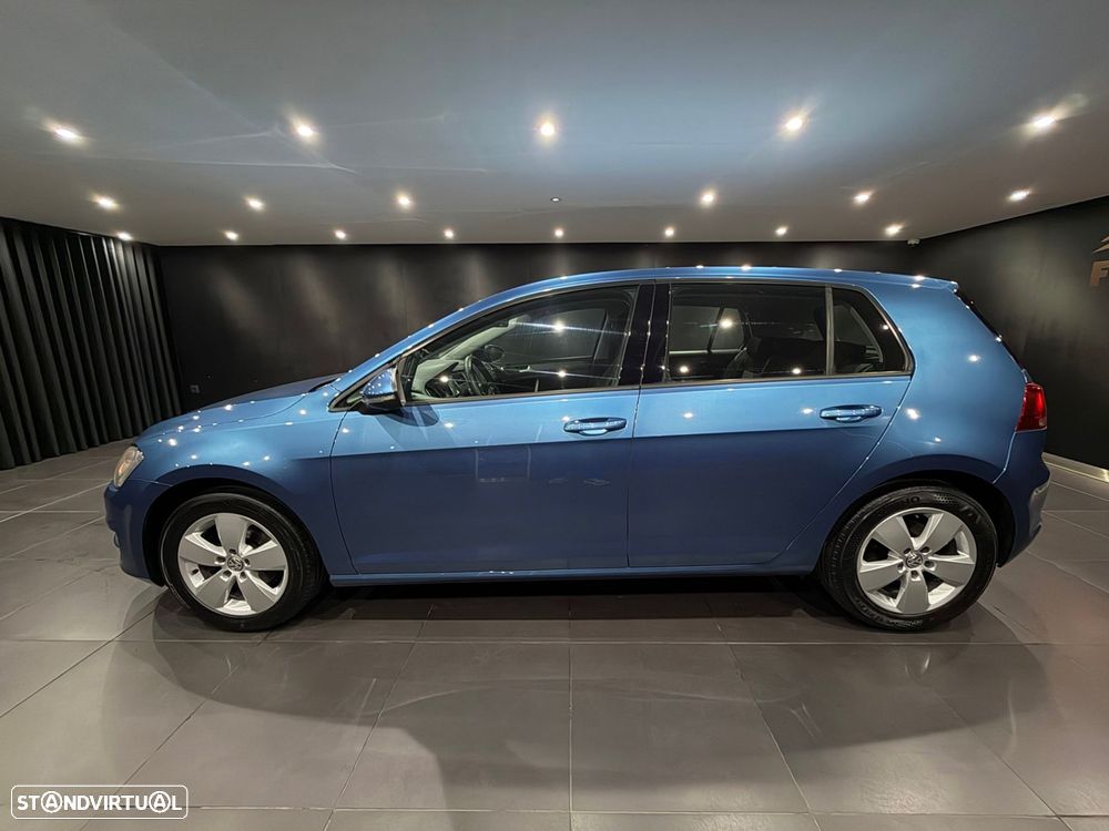 VW Golf 1.6 TDI Confortline - 4