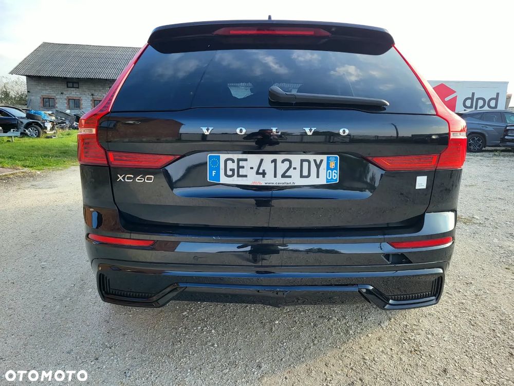 Volvo XC 60 T8 Plug-In Hybrid AWD Polestar Engineered - 9