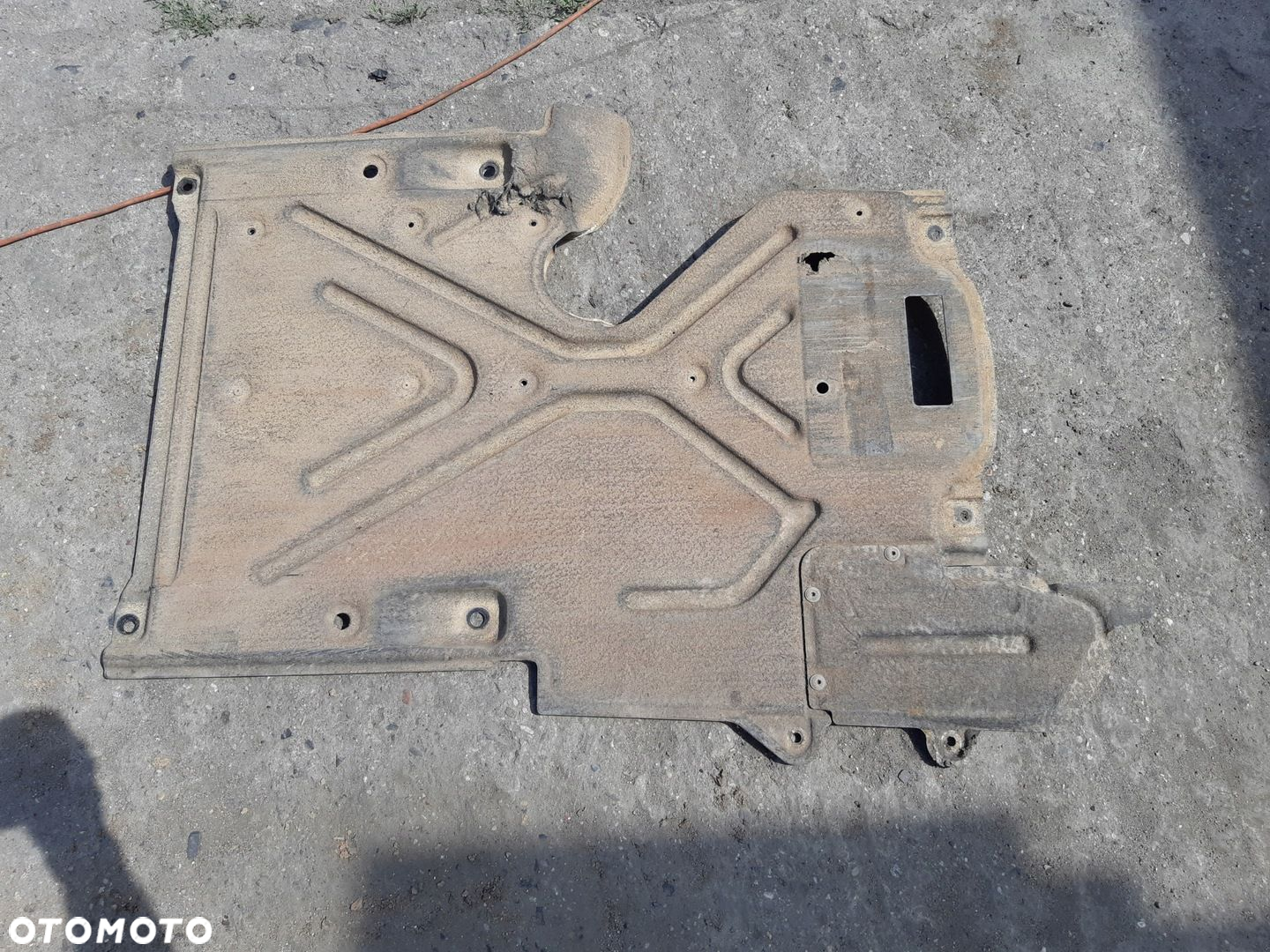 AUDI A4 B8 LIFT OSŁONA PŁYTA POD SKRZYNIE - 6