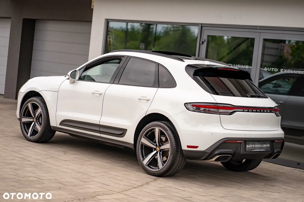 Porsche Macan T - 19