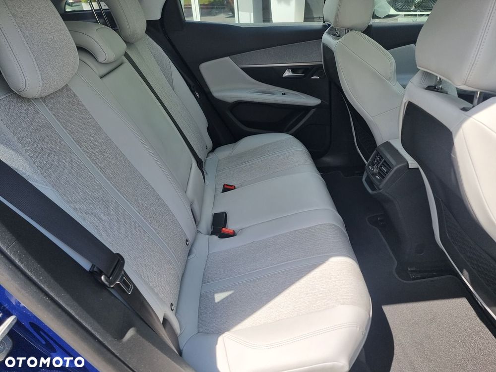 Peugeot 3008 1.6 THP Allure S&S EAT6 - 20