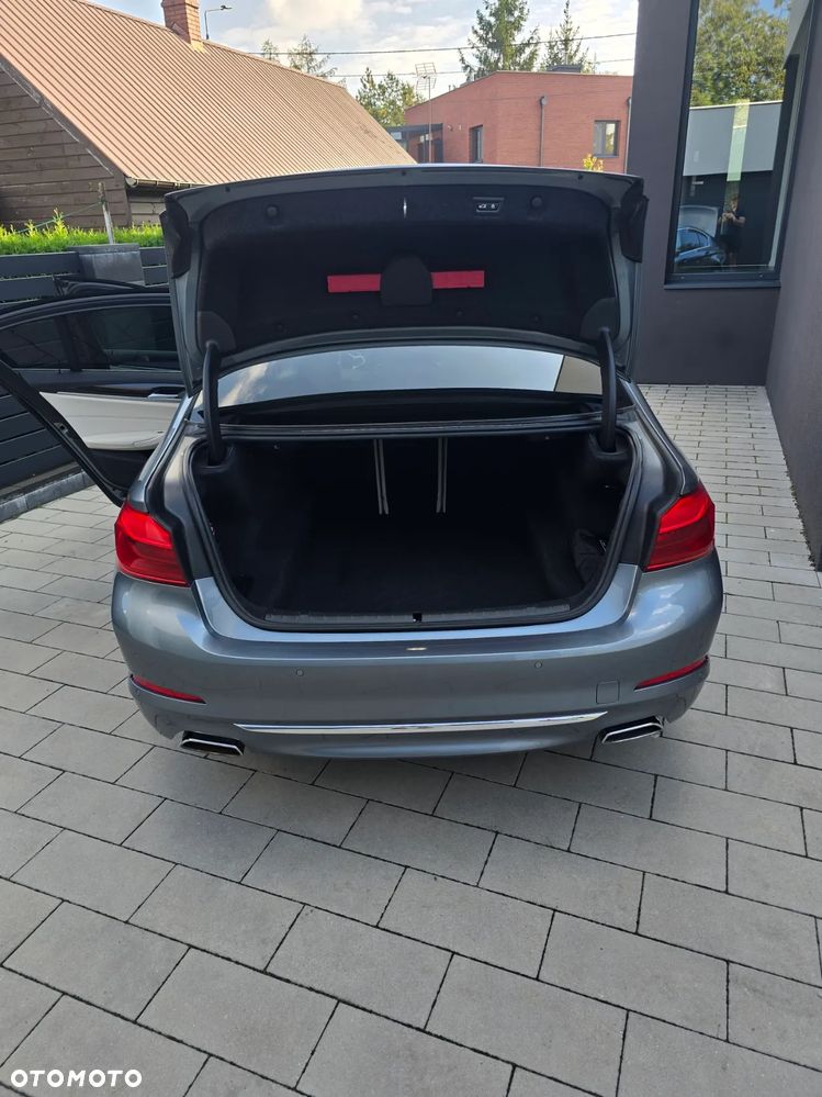 BMW Seria 5 540i GPF xDrive Luxury Line - 10