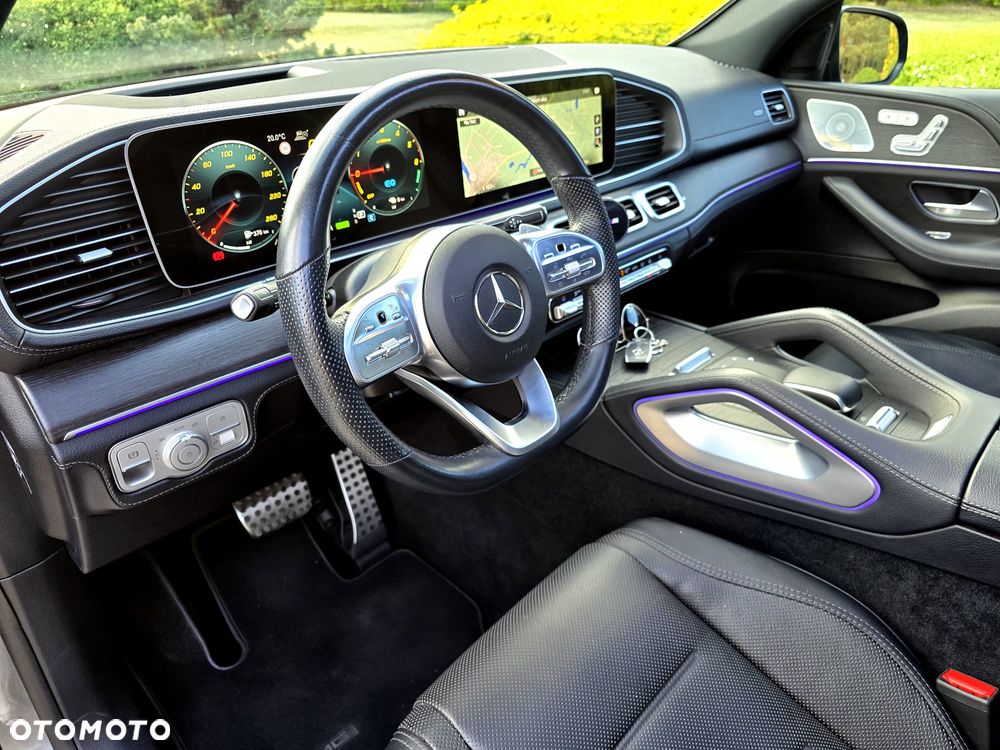 Mercedes-Benz GLE - 32