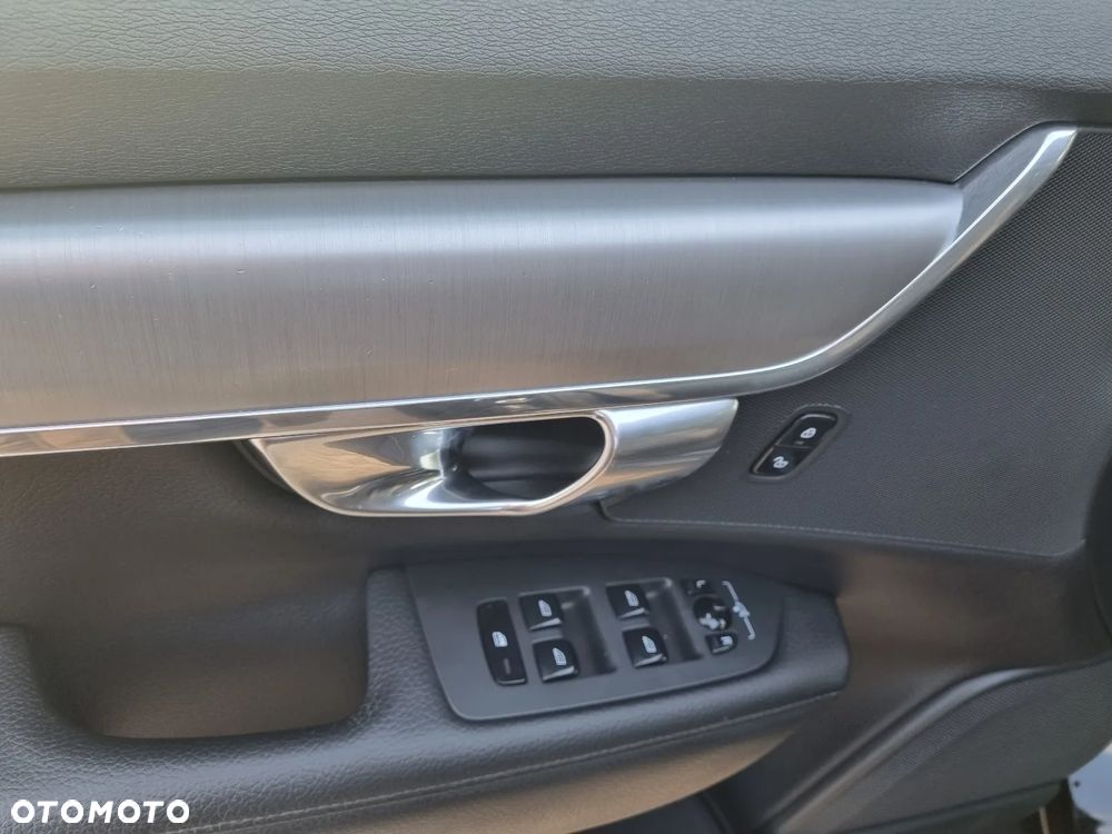 Volvo V90 Cross Country D4 AWD Geartronic Pro - 21