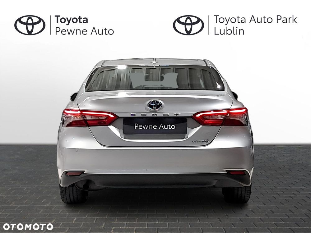 Toyota Camry 2.5 Hybrid Prestige CVT - 4