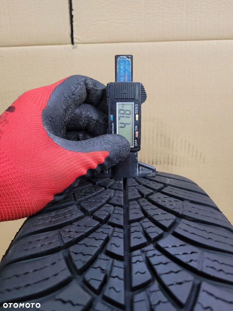 GOODYEAR ULTRAGRIP 9 175/65 R14 82T - 2
