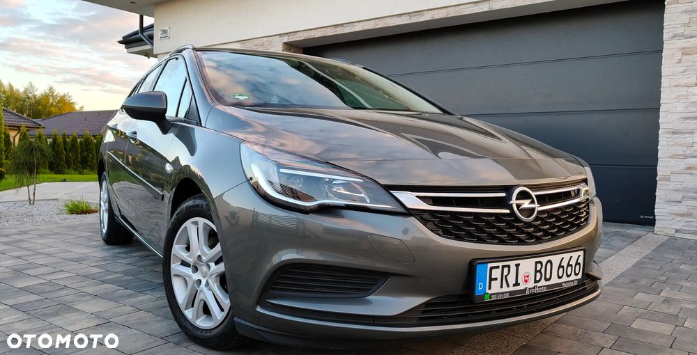 Opel Astra 1.6 D (CDTI) Business - 1