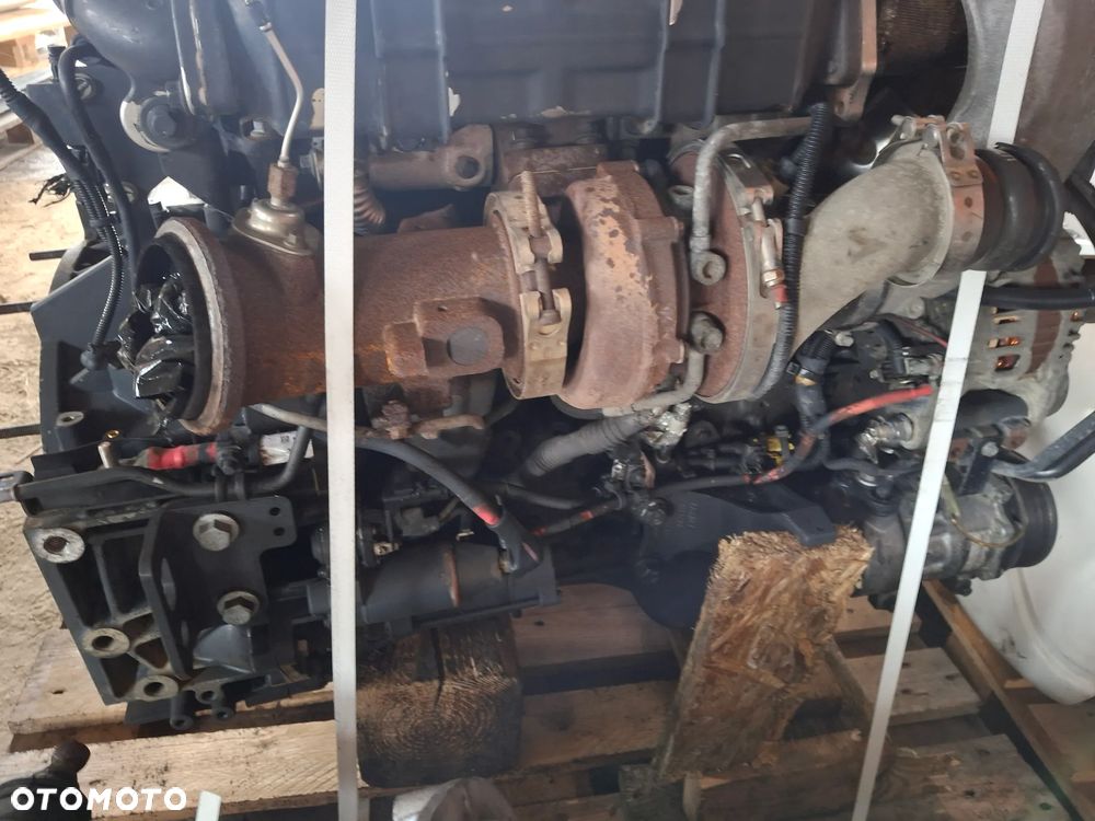 SILNIK KOMPLETNY RENAULT GAMA D 240 DTI 5 EURO 6 - 5