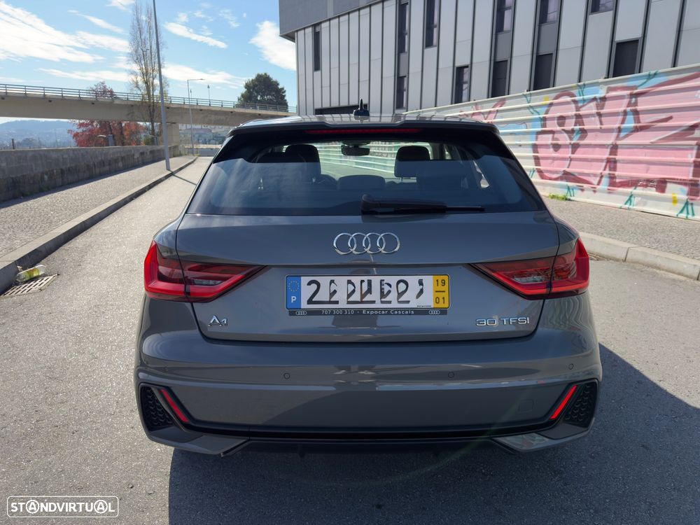 Audi A1 Sportback 30 TFSI S line - 4
