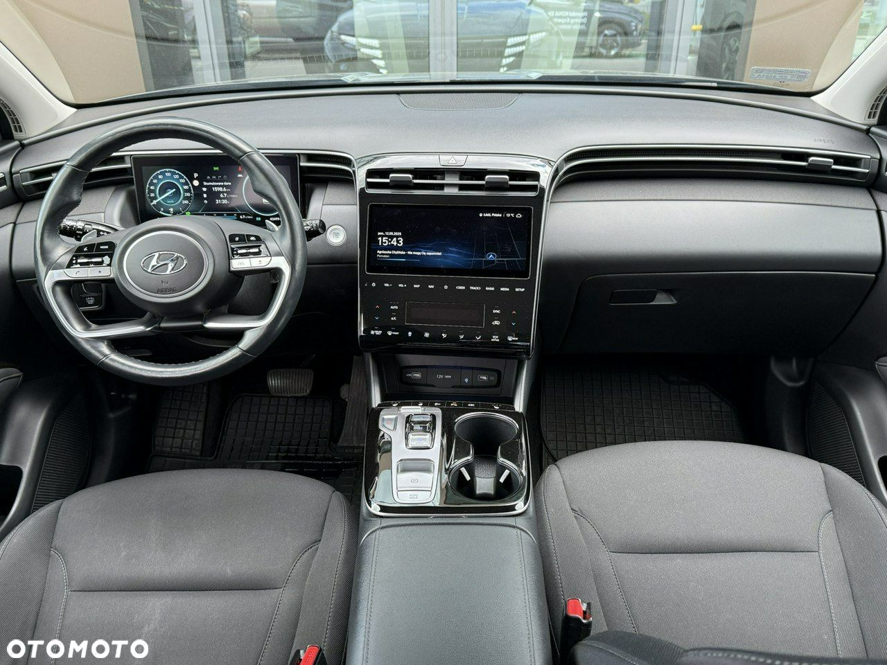 Hyundai Tucson 1.6 T-GDi HEV Executive 2WD - 12