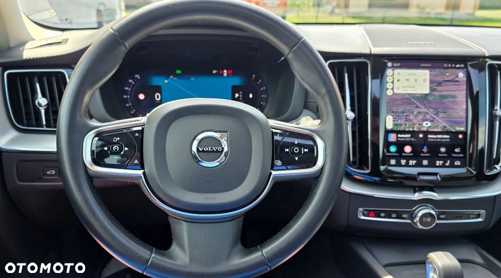 Volvo XC 60 B4 D Ultimate Dark - 15