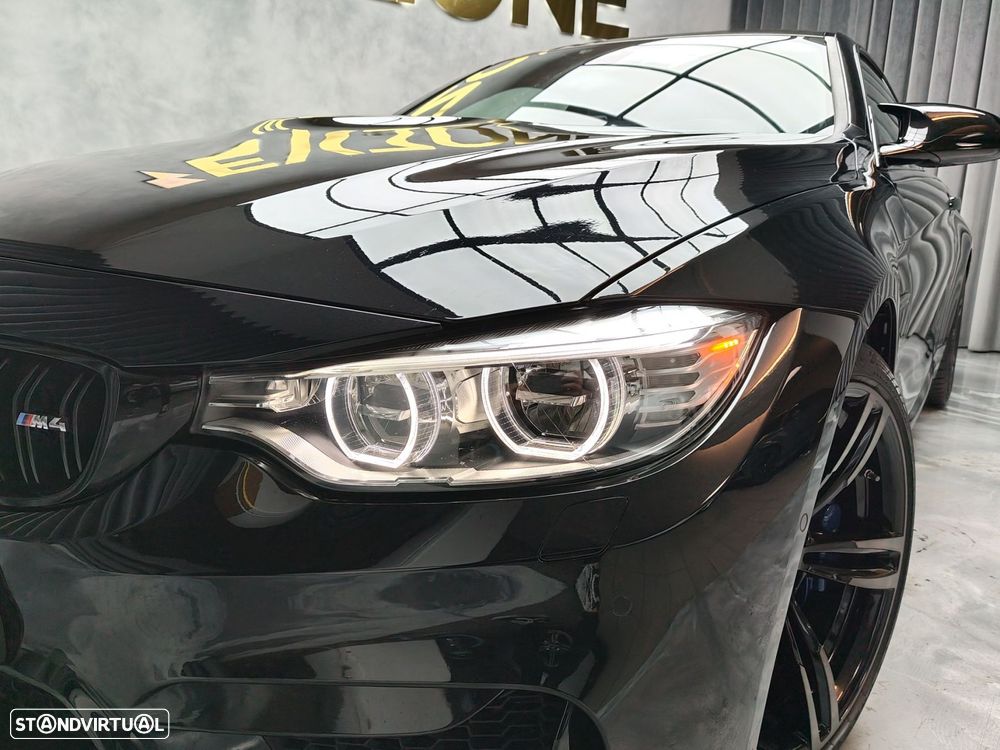 BMW M4 Auto - 25