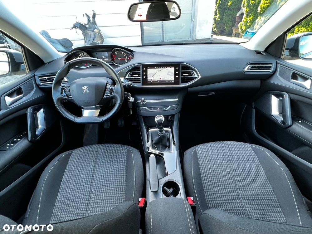 Peugeot 308 PureTech 110 Active Pack - 12