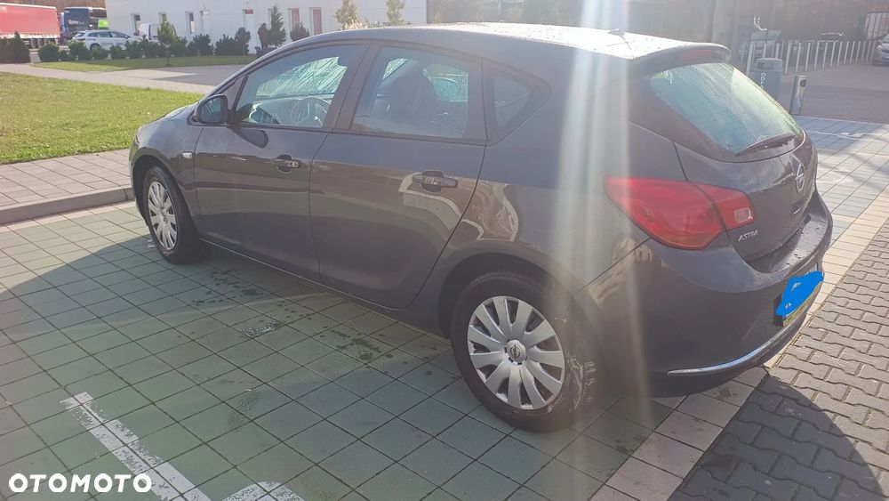 Opel Astra 1.7 CDTI Enjoy - 7