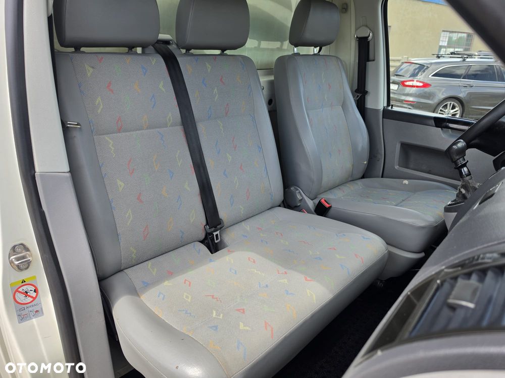 Volkswagen TRANSPORTER T5 - 13