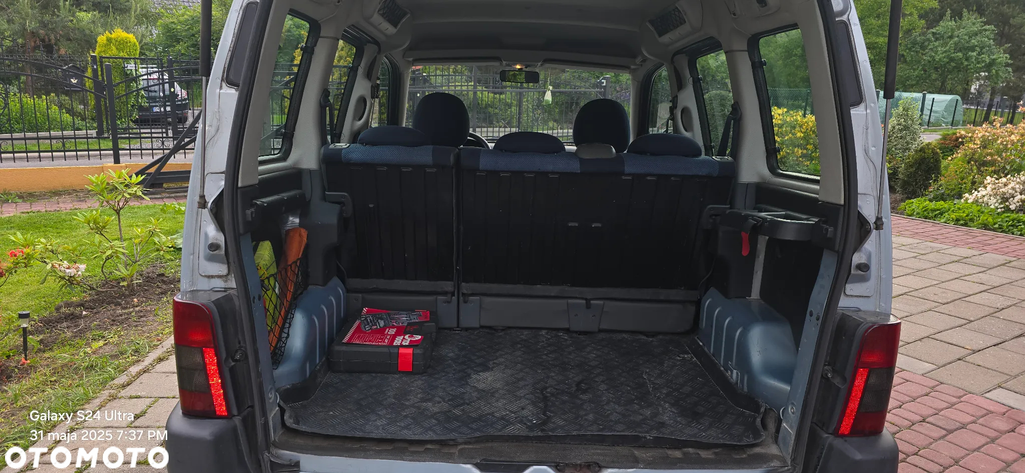 Citroën Berlingo II 1.4i Multispace - 12