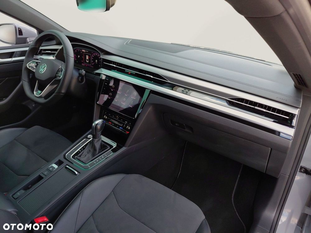 Volkswagen Arteon 2.0 TDI R-Line DSG - 17