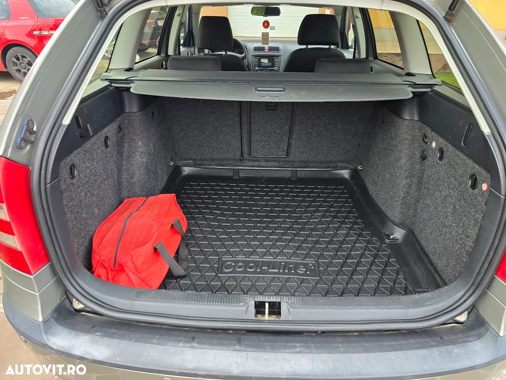 Skoda Octavia Combi 1.9TDI 4x4 - 16